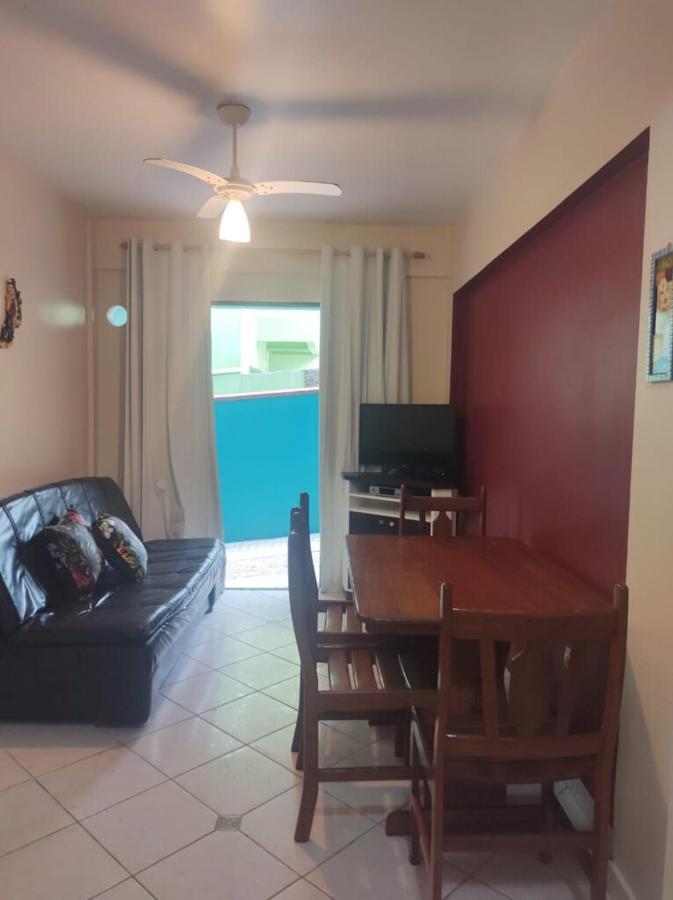 Residencial Andorinhas Apartment บอมบินญัส ภายนอก รูปภาพ
